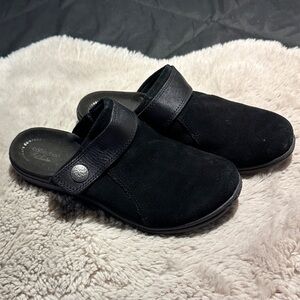 Comfortable Black Omen Women's Clarks Slip-On Shoes